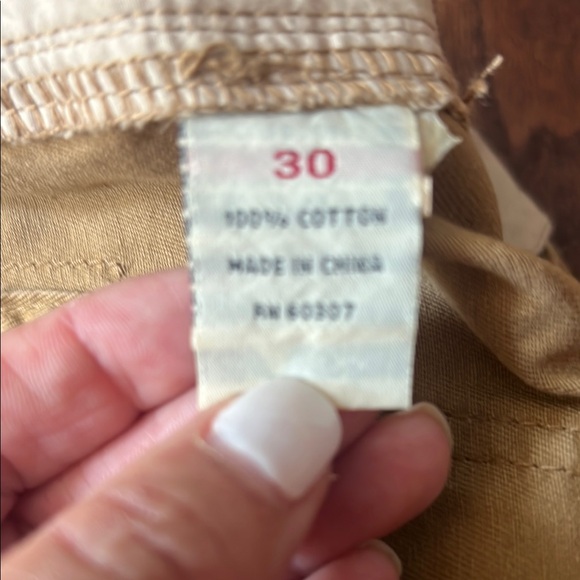 UNIONBAY Tan Cargo Shorts Durable Cotton - Picture 4 of 4